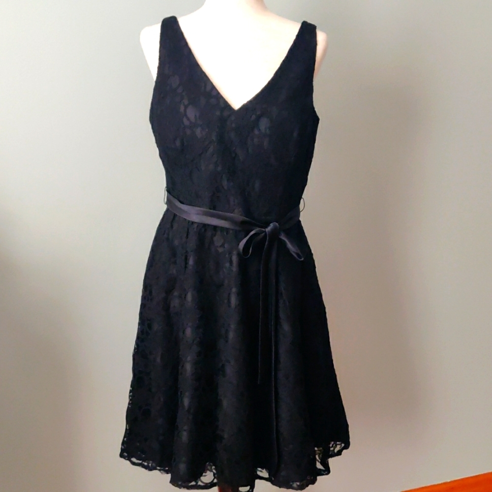 Marina Size 12 Black Lace Knee Length Dress